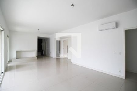 Sala de apartamento à venda com 3 quartos, 158m² em Itaim Bibi, São Paulo