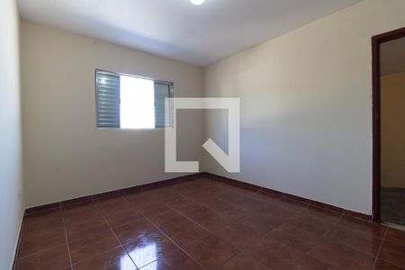 Quarto 1 da Casa 1 de casa para alugar com 2 quartos, 100m² em Jardim Maria Estela, São Paulo