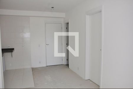 Detalhe - Sala e Sala de Jantar de apartamento à venda com 2 quartos, 41m² em Vila Albertina, São Paulo