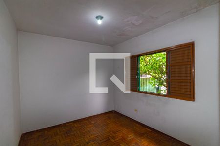 Casa 1 Quarto 2 de casa à venda com 5 quartos, 206m² em Jardim Ivone, São Paulo