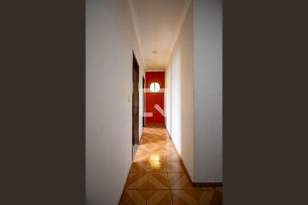 Corredor quartos de casa para alugar com 3 quartos, 200m² em Jardim Paris, São Paulo