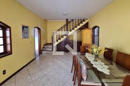 Sala 1 de casa de condomínio para alugar com 3 quartos, 200m² em Itaipu, Niterói