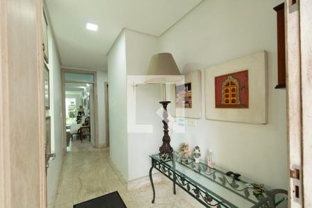 Hall Entrada de casa para alugar com 5 quartos, 900m² em Jardim Pires de Mello, Sorocaba