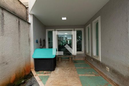 Garagem  de casa para alugar com 5 quartos, 900m² em Jardim Pires de Mello, Sorocaba
