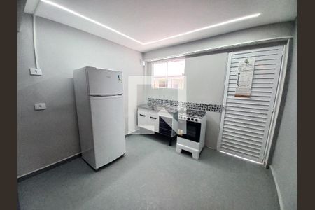 Cozinha de apartamento para alugar com 1 quarto, 65m² em Morro dos Barbosas, São Vicente