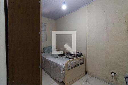 Quarto 2 de casa para alugar com 2 quartos, 51m² em Jardim Celeste, São Paulo