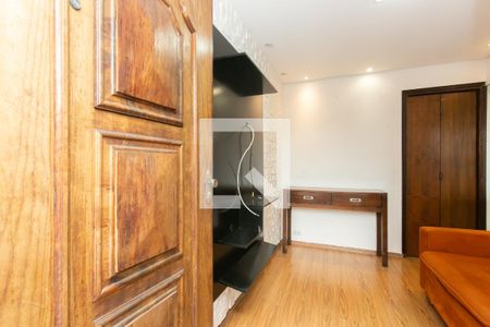 Sala de apartamento para alugar com 2 quartos, 48m² em Conjunto Residencial José Bonifácio, São Paulo