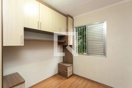 Quarto 1  de apartamento para alugar com 2 quartos, 48m² em Conjunto Residencial José Bonifácio, São Paulo