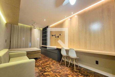 Quarto / Sala  de kitnet/studio à venda com 1 quarto, 40m² em Centro, Campinas