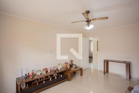 SALA de apartamento à venda com 2 quartos, 85m² em Vila Vitorio Mazzei, São Paulo