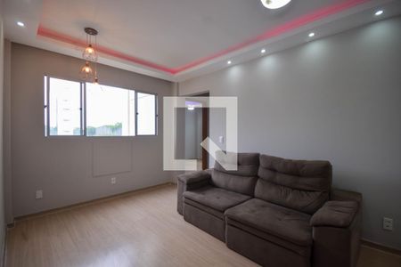 Sala de apartamento para alugar com 2 quartos, 47m² em Taquara, Rio de Janeiro