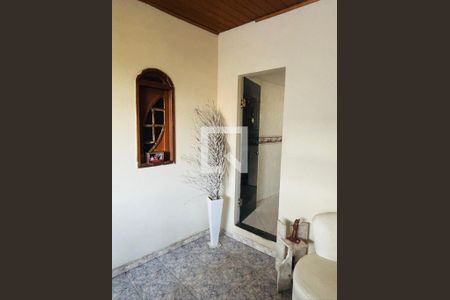 Sala de casa para alugar com 2 quartos, 120m² em Corte Oito, Duque de Caxias