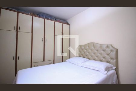 Quarto 2 de casa à venda com 4 quartos, 170m² em Vila Diva (zona Leste), São Paulo