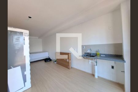 Sala/Quarto/Cozinha de apartamento para alugar com 1 quarto, 32m² em Centro, Rio de Janeiro