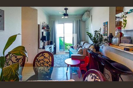 Sala  de apartamento à venda com 3 quartos, 72m² em Teresópolis, Porto Alegre