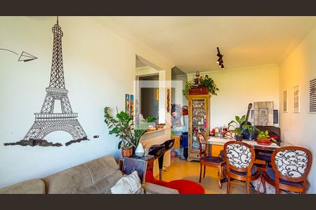 Sala  de apartamento à venda com 3 quartos, 72m² em Teresópolis, Porto Alegre
