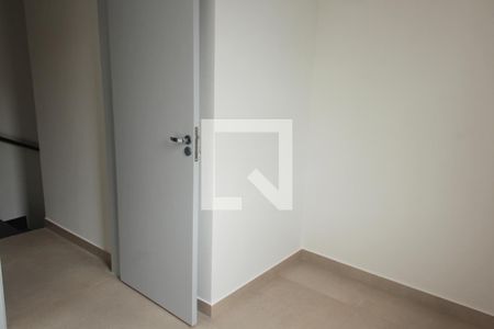 Quarto 2 de casa de condomínio para alugar com 2 quartos, 65m² em Macuco, Santos