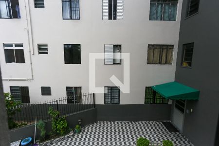 quarto 1 vista de apartamento para alugar com 2 quartos, 40m² em Conjunto Promorar Raposo Tavares, São Paulo