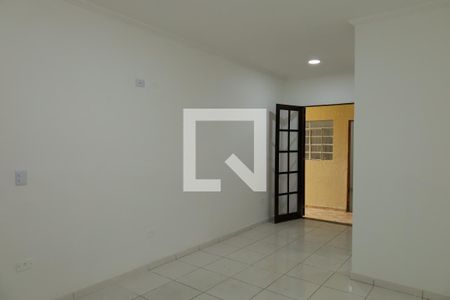 Quarto 1 - Suíte de casa para alugar com 5 quartos, 120m² em Vila Sao Silvestre (zona Leste), São Paulo