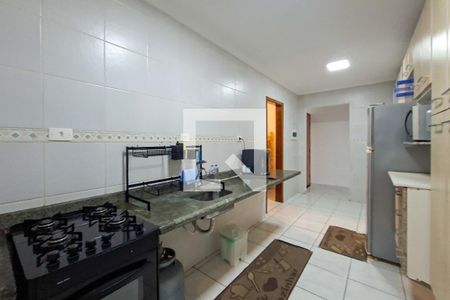 Cozinha  de apartamento para alugar com 3 quartos, 64m² em Vila Assuncao, Praia Grande
