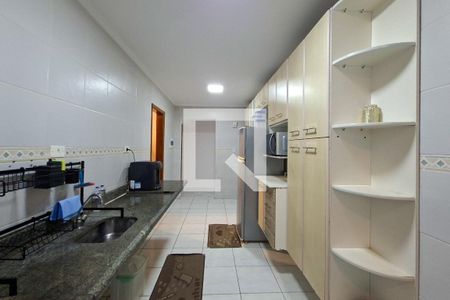 Cozinha  de apartamento para alugar com 3 quartos, 64m² em Vila Assuncao, Praia Grande
