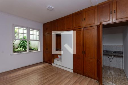 Suíte de casa à venda com 2 quartos, 190m² em Vila Romana, São Paulo