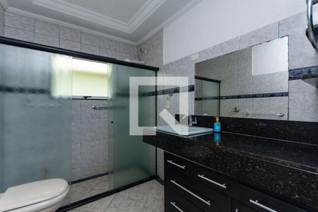 Banheiro Social de casa para alugar com 2 quartos, 190m² em Vila Romana, São Paulo