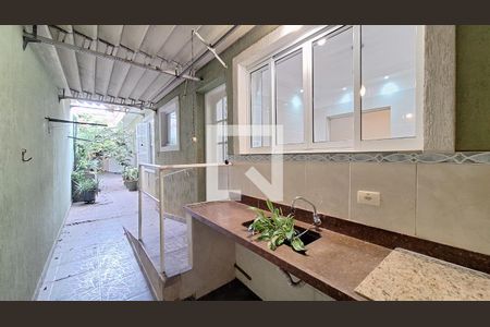 Detalhe de casa para alugar com 2 quartos, 132m² em Vila Romana, São Paulo