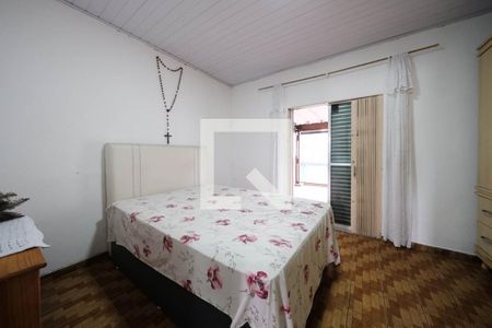 Quarto 2 de casa para alugar com 2 quartos, 130m² em Vila Pierina, São Paulo