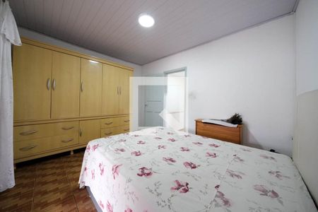 Quarto 2 de casa para alugar com 2 quartos, 130m² em Vila Pierina, São Paulo