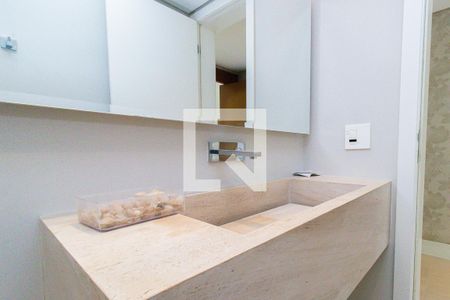 Lavabo de casa de condomínio para alugar com 3 quartos, 343m² em Campo Comprido, Curitiba