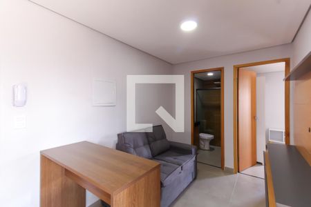 Sala de apartamento para alugar com 2 quartos, 56m² em Vila Invernada, São Paulo