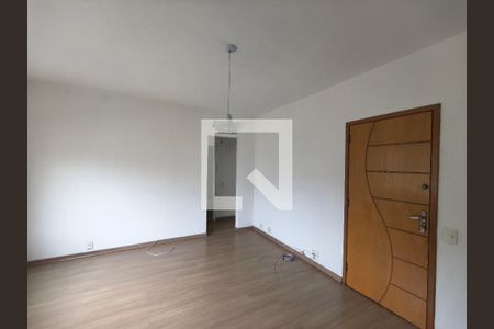 Apartamento para alugar com 1 quarto, 42m² em Tanque, Rio de Janeiro