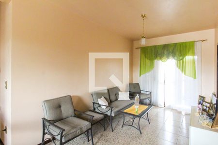 Sala 2 de casa à venda com 3 quartos, 270m² em Guajuviras, Canoas