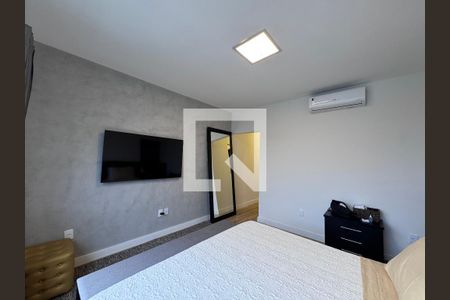 Suíte de casa de condomínio à venda com 3 quartos, 168m² em Ilha de Guaratiba, Rio de Janeiro