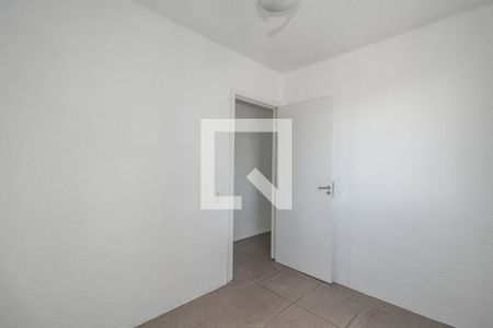 Quarto de apartamento para alugar com 2 quartos, 42m² em Mário Quintana, Porto Alegre