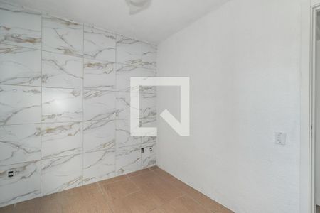 Quarto de apartamento para alugar com 2 quartos, 42m² em Mário Quintana, Porto Alegre