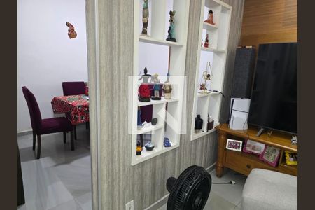 Sala de casa de condomínio à venda com 3 quartos, 90m² em Tanque, Rio de Janeiro