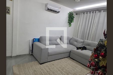 Sala de casa de condomínio à venda com 3 quartos, 90m² em Tanque, Rio de Janeiro
