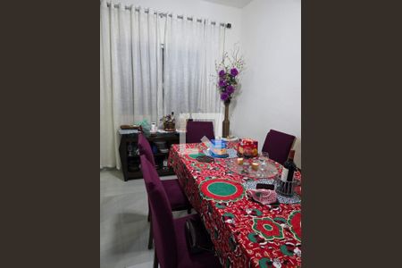 Sala de casa de condomínio à venda com 3 quartos, 90m² em Tanque, Rio de Janeiro