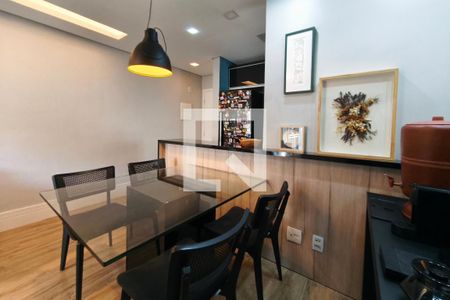 Sala de Jantar de apartamento à venda com 2 quartos, 54m² em Centro, Campinas