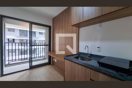 Sala e Cozinha de apartamento para alugar com 1 quarto, 27m² em Pinheiros, São Paulo