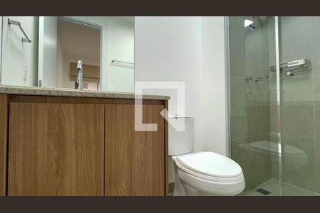 Banheiro da Suíte de kitnet/studio para alugar com 1 quarto, 27m² em Pinheiros, São Paulo