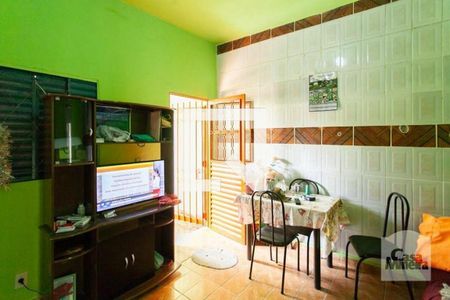 Casa à venda com 2 quartos, 685m² em Luar da Pampulha (justinópolis), Belo Horizonte