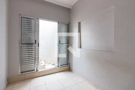 Quarto 2 de casa para alugar com 2 quartos, 100m² em Raposo Tavares, Osasco