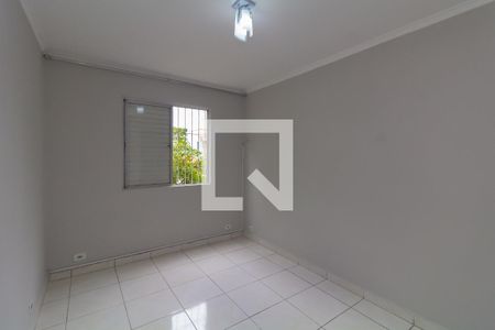 Quarto 1 de apartamento para alugar com 2 quartos, 71m² em Vila Regina, São Paulo