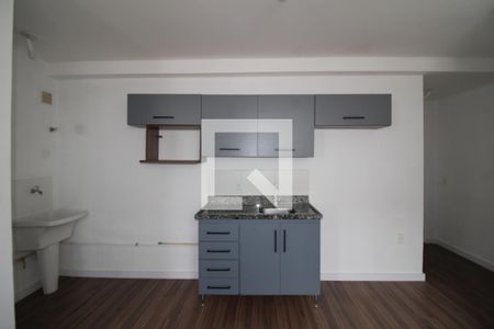 Sala / Cozinha / Área de Serviço de apartamento para alugar com 1 quarto, 37m² em Santana, São Paulo
