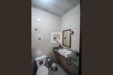 Banheiro da Suíte de casa para alugar com 3 quartos, 92m² em Centro, Belford Roxo