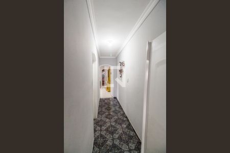 Corredor de casa para alugar com 3 quartos, 200m² em Cidade Ariston Estela Azevedo, Carapicuíba