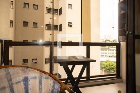 Sala de apartamento à venda com 3 quartos, 98m² em Chácara Inglesa, São Paulo
